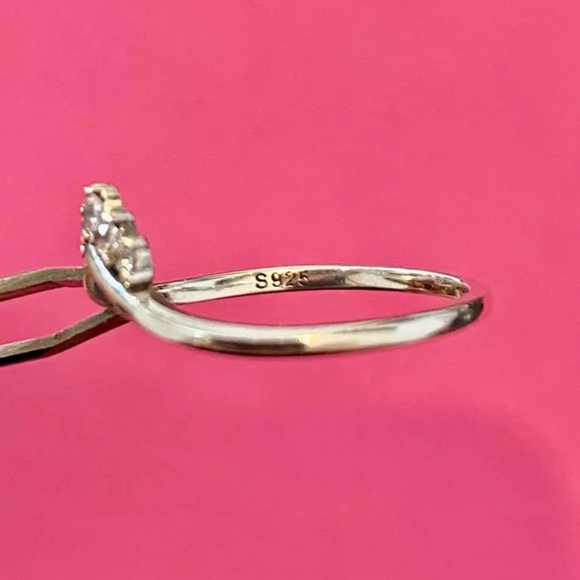 ๐โจ 925 Veronica Wishbone Ring - Picture 9 of 9